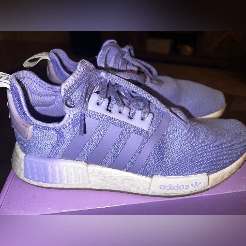 Adidas NMD R1 Light Purple Youth Size 6 women’s size 7.5